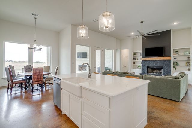 145 Overlook Drive, Aledo, TX 76008