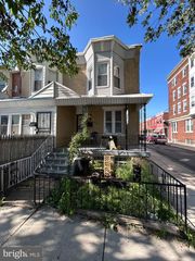 5919 CHESTNUT ST, Philadelphia, PA 19139