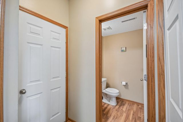 1602 Woodlynn Avenue 2, Maplewood, MN 55109
