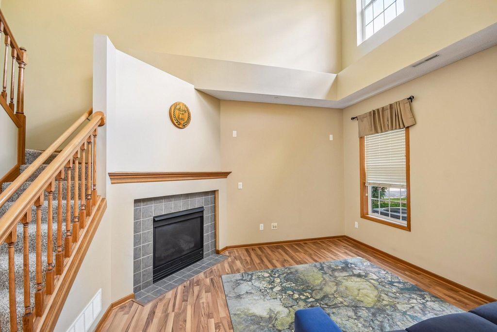 1602 Woodlynn Avenue 2, Maplewood, MN 55109 — photo 4