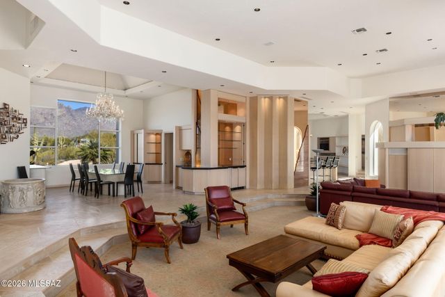 5151 N Calle Ladero, Tucson, AZ 85718