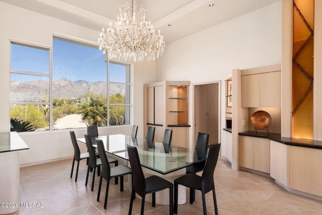 5151 N Calle Ladero, Tucson, AZ 85718