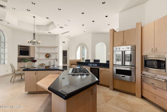 5151 N Calle Ladero, Tucson, AZ 85718