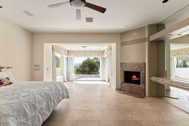 5151 N Calle Ladero, Tucson, AZ 85718