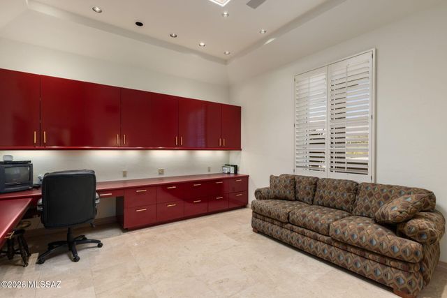 5151 N Calle Ladero, Tucson, AZ 85718