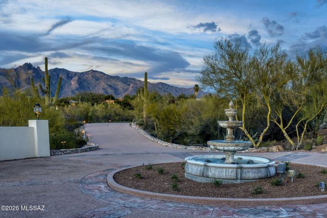 5151 N Calle Ladero, Tucson, AZ 85718