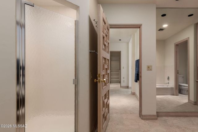 5151 N Calle Ladero, Tucson, AZ 85718