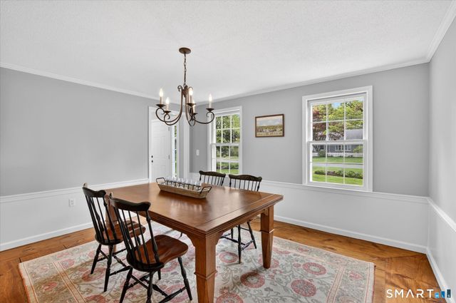 50 Fox Den Road, Simsbury, CT 06092