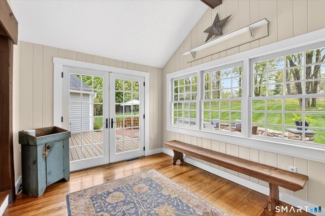 50 Fox Den Road, Simsbury, CT 06092