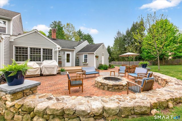 50 Fox Den Road, Simsbury, CT 06092