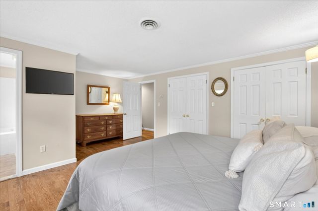 50 Fox Den Road, Simsbury, CT 06092