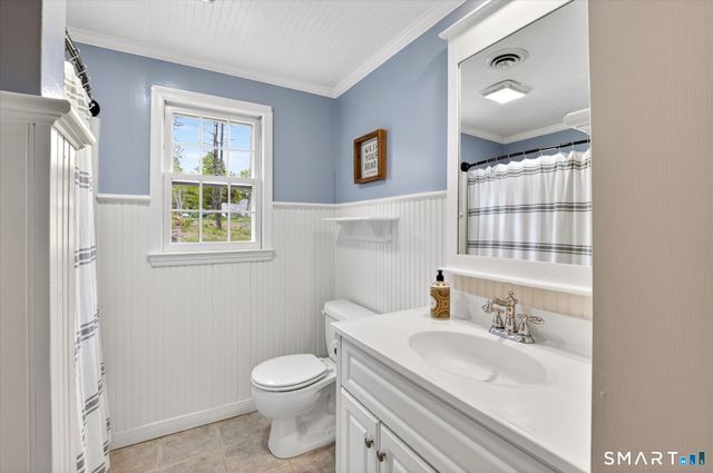 50 Fox Den Road, Simsbury, CT 06092