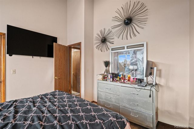 17211 E Ford Drive, Aurora, CO 80017