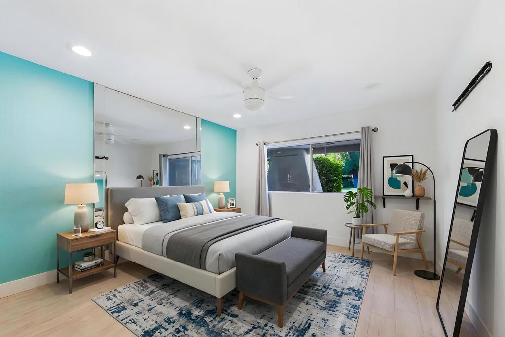Image 15 of property listing at 510 N Villa Court 107, Palm Springs, CA 92262