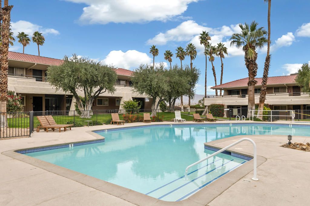 Image 19 of property listing at 510 N Villa Court 107, Palm Springs, CA 92262