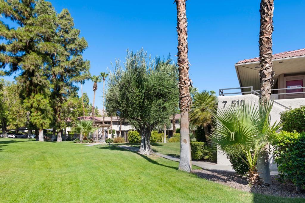 Image 4 of property listing at 510 N Villa Court 107, Palm Springs, CA 92262