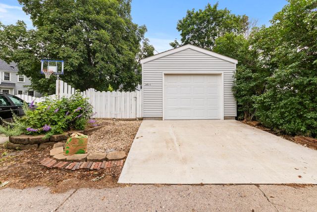 2820 Cleveland Street NE, Minneapolis, MN 55418