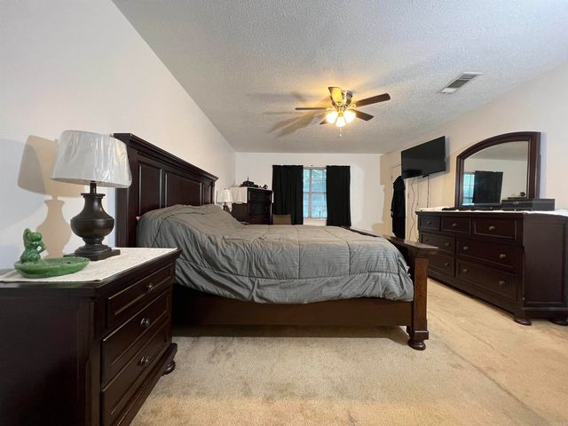 2002 Shumate Drive, Little Rock, AR 72212