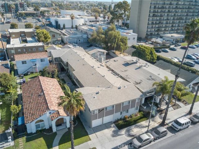 1106 Pacific Avenue, Long Beach, CA 90813