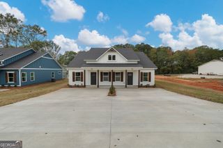 304 Burns Avenue, Pine Mountain, GA 31822