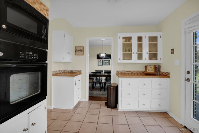 1013 HIGHPOINT Road, Montgomery, AL 36109