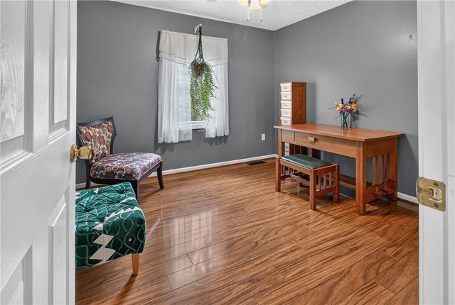 186 Paula Red Lane, Greece, NY 14626