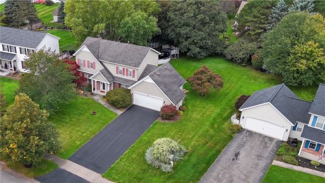 186 Paula Red Lane, Greece, NY 14626