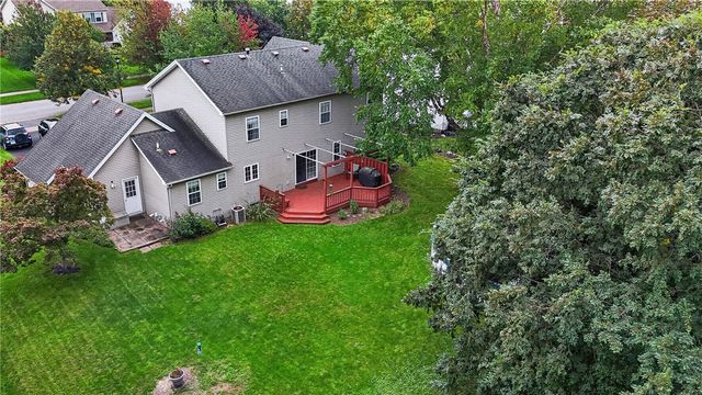 186 Paula Red Lane, Greece, NY 14626