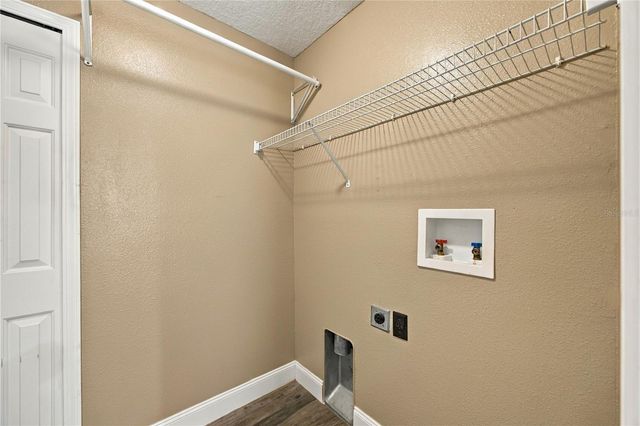 7919 MERCHANTVILLE CIRCLE, Zephyrhills, FL 33540