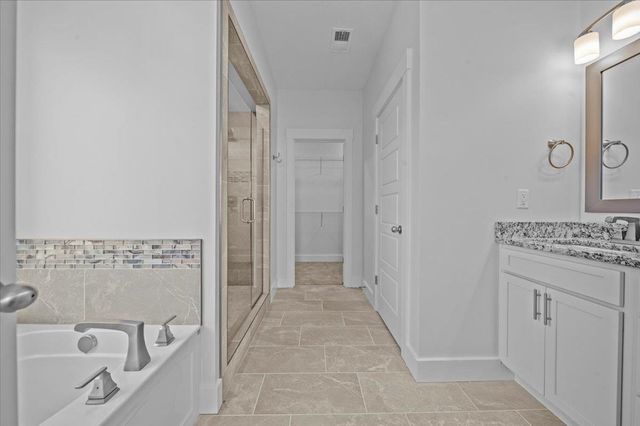 18 Double Crest Drive, Taylors, SC 29687