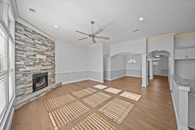 18 Double Crest Drive, Taylors, SC 29687