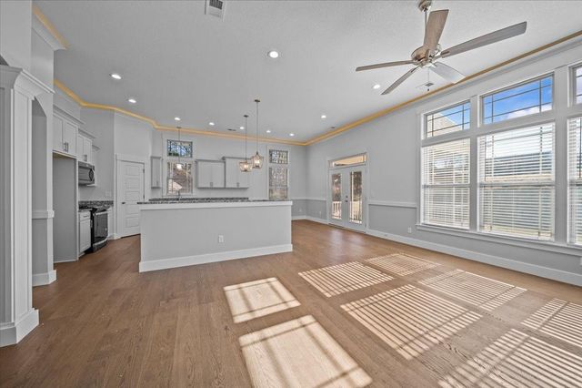 18 Double Crest Drive, Taylors, SC 29687