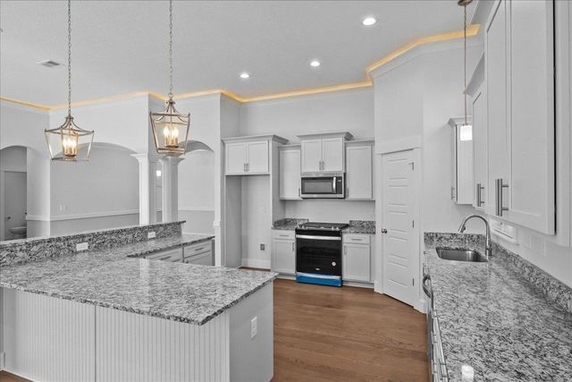 18 Double Crest Drive, Taylors, SC 29687