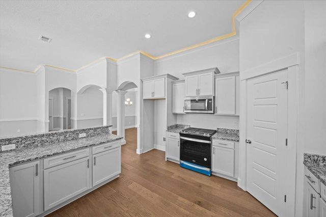 18 Double Crest Drive, Taylors, SC 29687