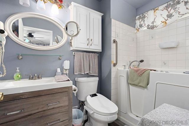 13438 Floral, Poway, CA 92064