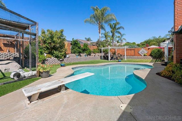 13438 Floral, Poway, CA 92064