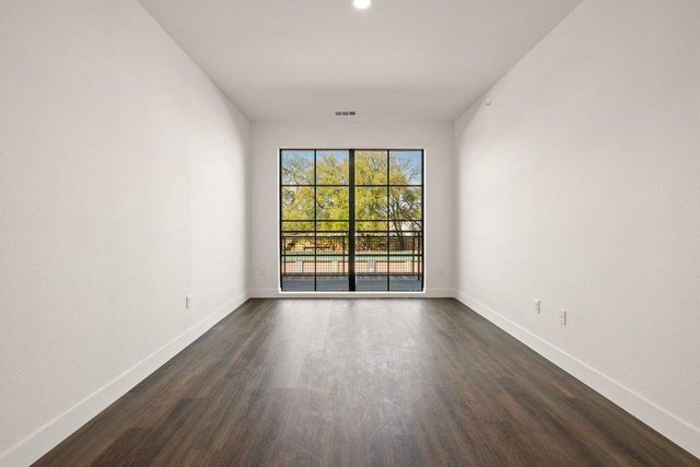 4315 S Congress Ave 235, Austin, TX 78745