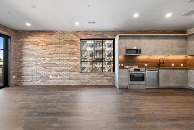 4315 S Congress Ave 235, Austin, TX 78745