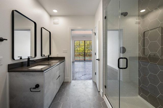 4315 S Congress Ave 235, Austin, TX 78745