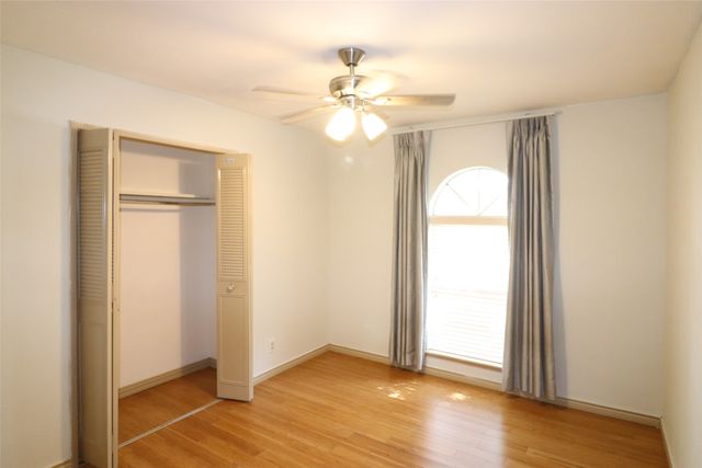 2002 Victoria Road, Carrollton, TX 75007
