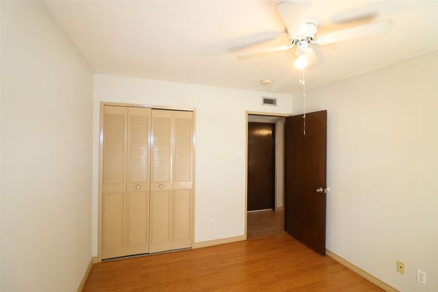 2002 Victoria Road, Carrollton, TX 75007