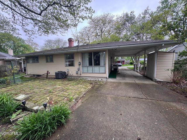 1408 Bradshaw Court, Maumee, OH 43537