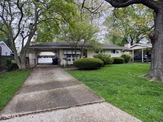 1408 Bradshaw Court, Maumee, OH 43537