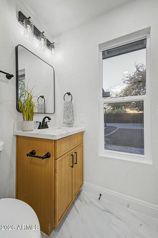 20450 N 14TH Lane, Phoenix, AZ 85027