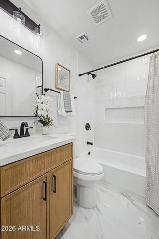 20450 N 14TH Lane, Phoenix, AZ 85027