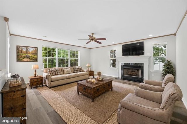 207 BENTLEY ST, Taneytown, MD 21787