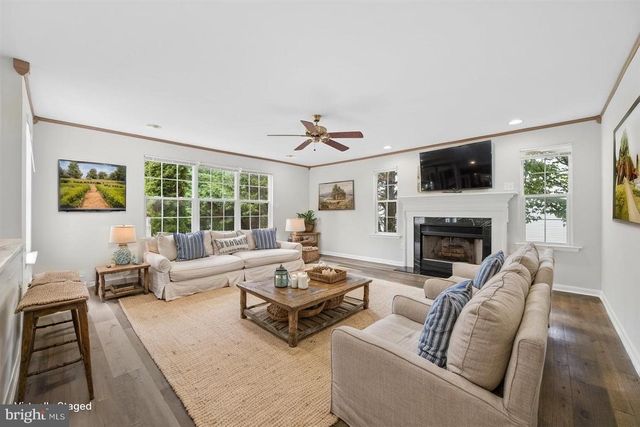 207 BENTLEY ST, Taneytown, MD 21787