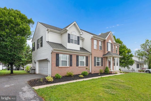 207 BENTLEY ST, Taneytown, MD 21787