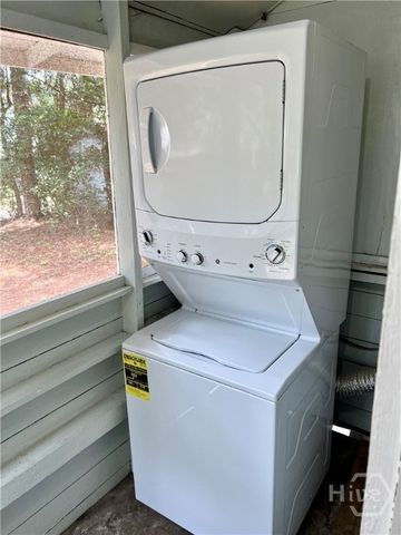 10 W 51st Street, Savannah, GA 31405