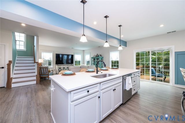 1937 Enon Station Dr, Chester, VA 23836